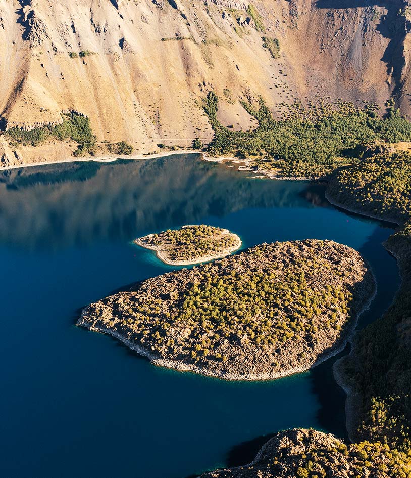 Lago del Nemrut (Nemrut Gölü)