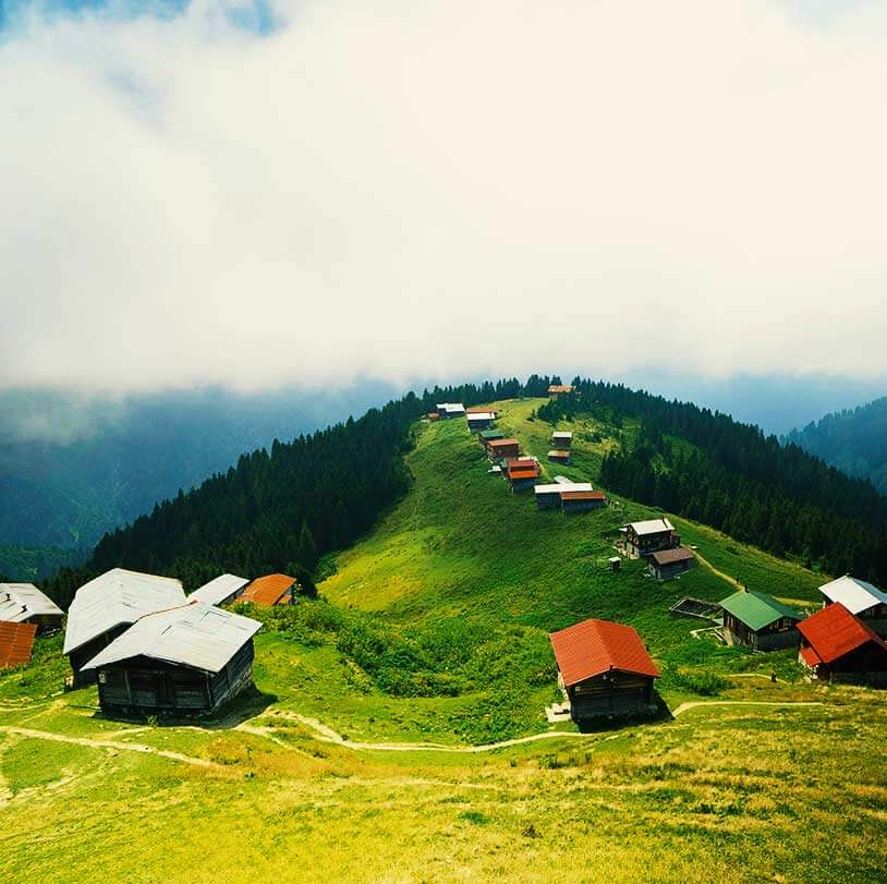 Kaçkar Dağları (Monti Kaçkar)